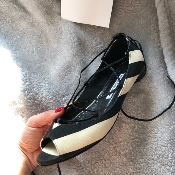 Manolo Blahnik - Aneska flats - Picture 4 of 7